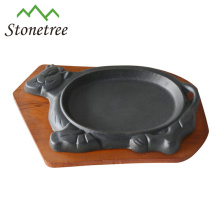 8.5'' Cow Shape Vegetable Oil Cast Iron Sizzling Pan With Base